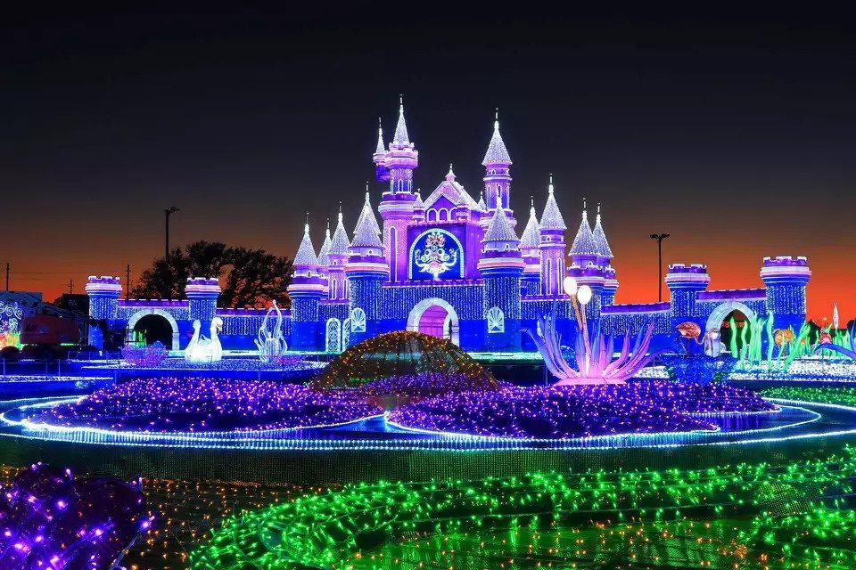Magical Winter Lights Main Entrance